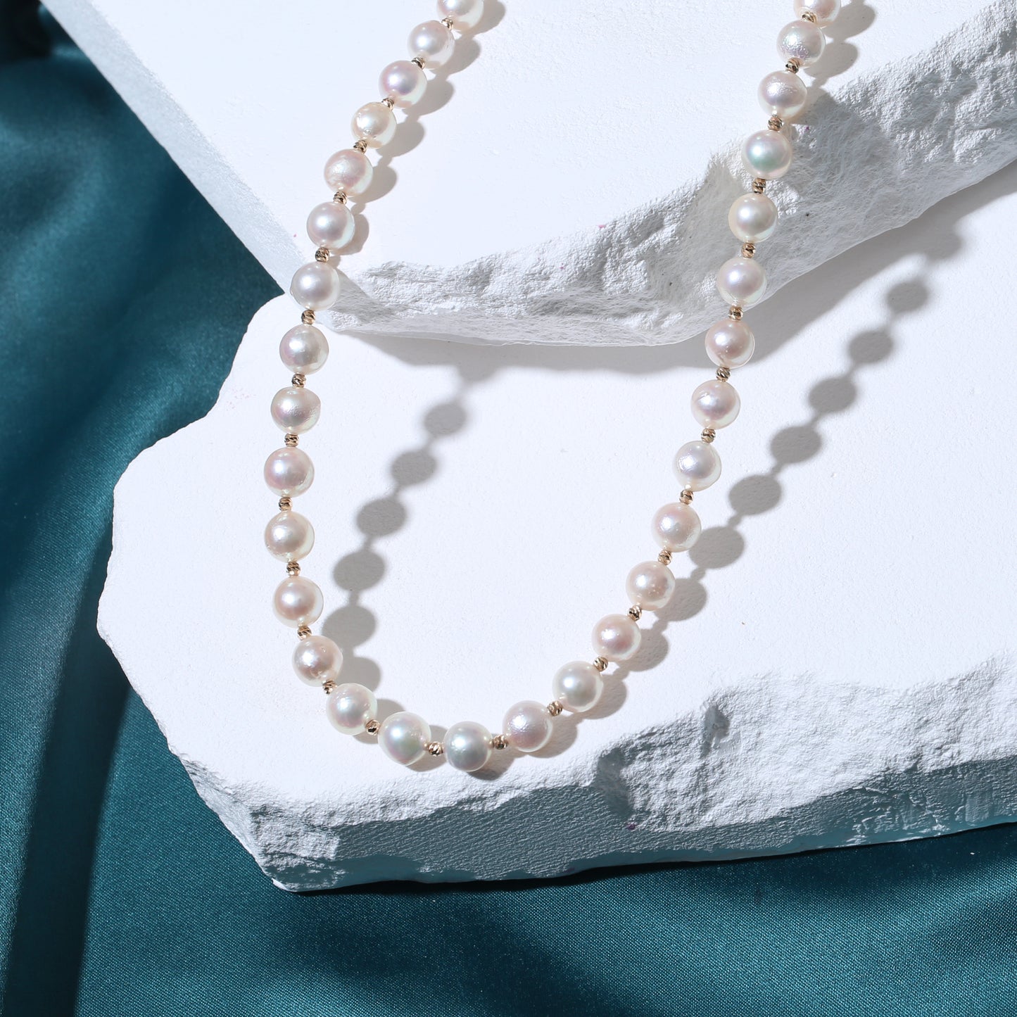 G750 Akoya "Shimmering Light" Pearl Necklace